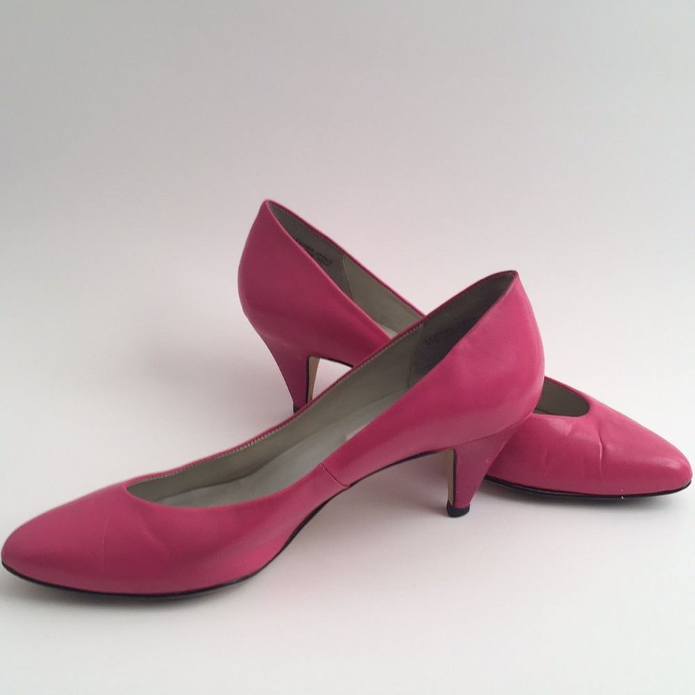 Bubblegum Pink 80s Heels Classic Pumps
